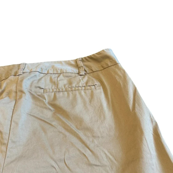 Lane Bryant Khaki Bermuda Shorts Flat Front Casual Cotton Size 16 Women's - Picture 7 of 9